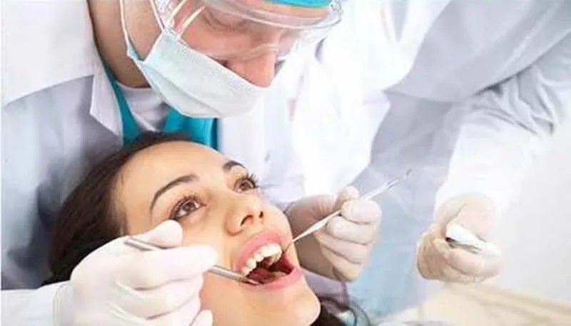 parodontitis behandlung